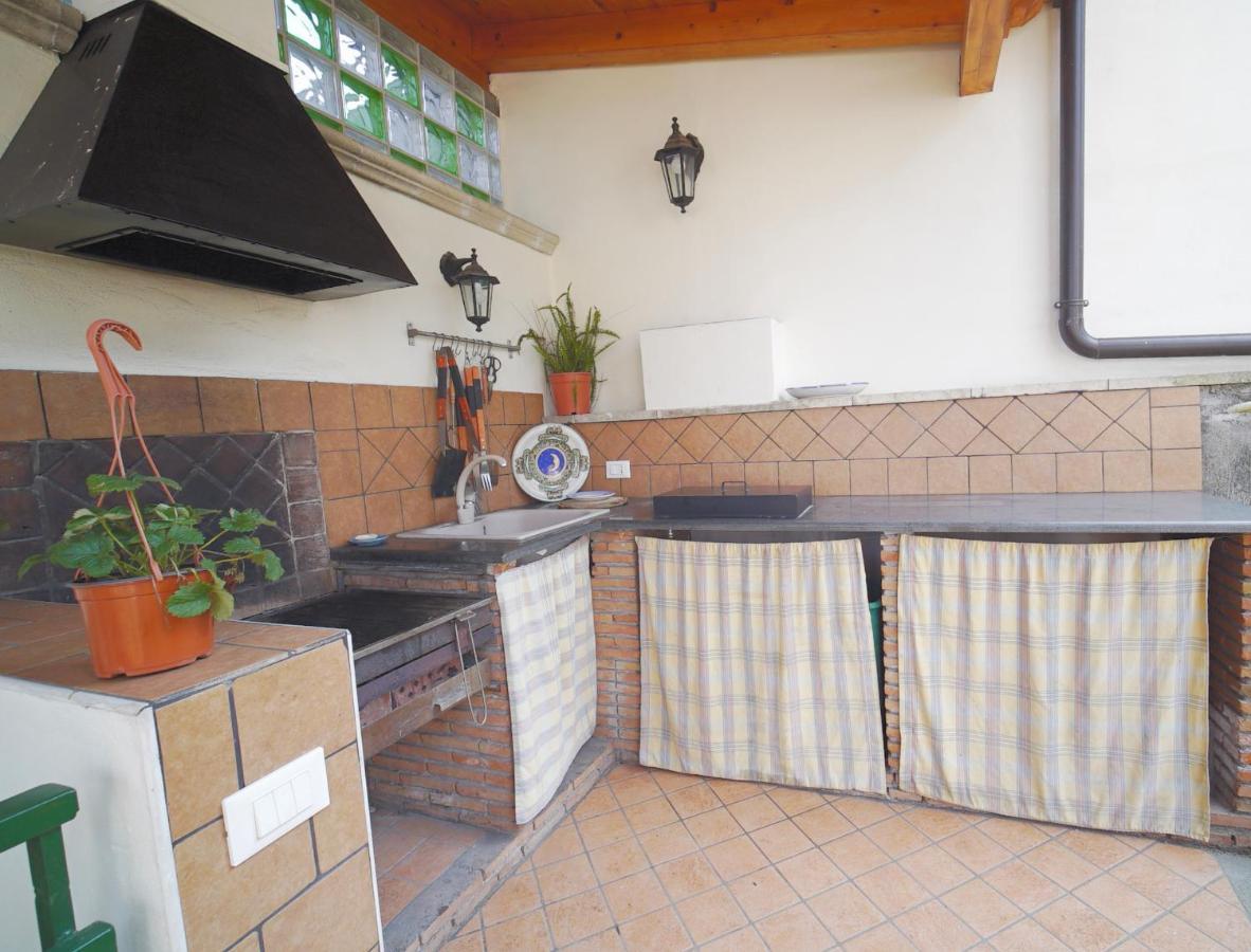 Etna Rooftop Apartment Педара Екстер'єр фото